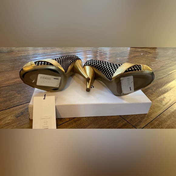 Authentic Dolce & Gabbana Heels - Picture 2 of 3